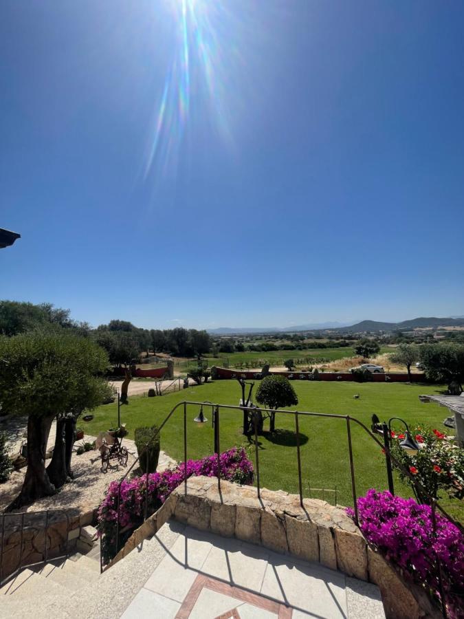 Azienda Agrituristica Contras Olbia Esterno foto