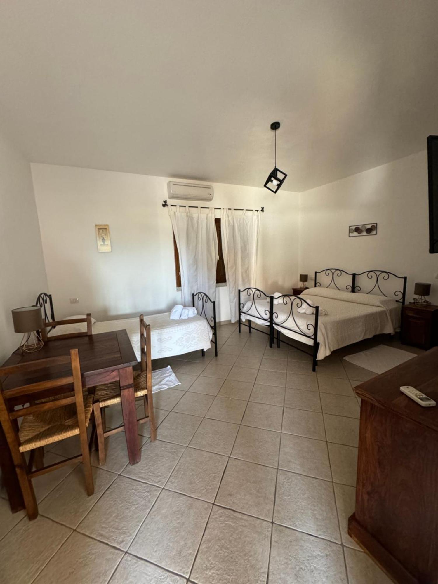 Azienda Agrituristica Contras Olbia Esterno foto